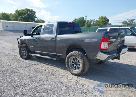 2022 Ram 2500 Tradesman 4X4 6'4 Box from USA, damaged, VIN 3C6UR5CL5NG126486